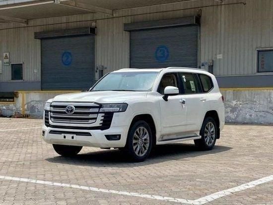 23款中东版兰德酷路泽LC300价格优惠10万