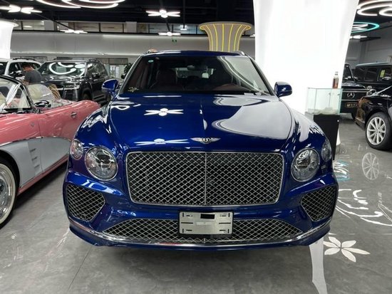 22款宾利添越港口特价240万起支持按揭