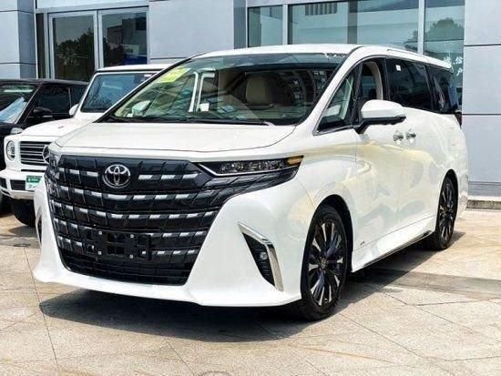 进口韩版的24款丰田埃尔法3.5L 100万起