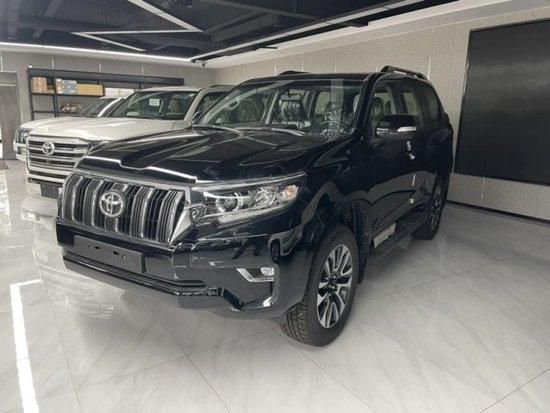 霸道2800柴油TXL 23款九气底挂天窗真皮