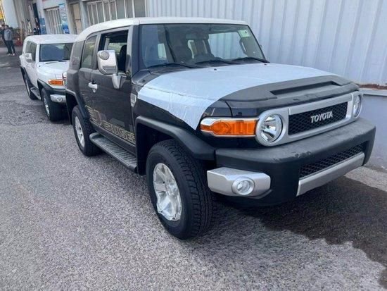 2023款丰田FJ酷路泽国六 最新行情价格