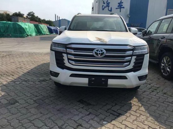 新款酷路泽3300柴油 年底全场降价88万