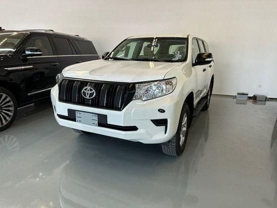 2023款丰田霸道2700 40多万起全国分期