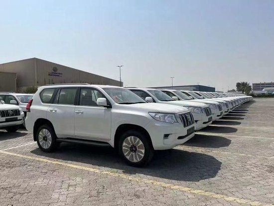 58.8万23款霸道4000提车 无捆绑消费