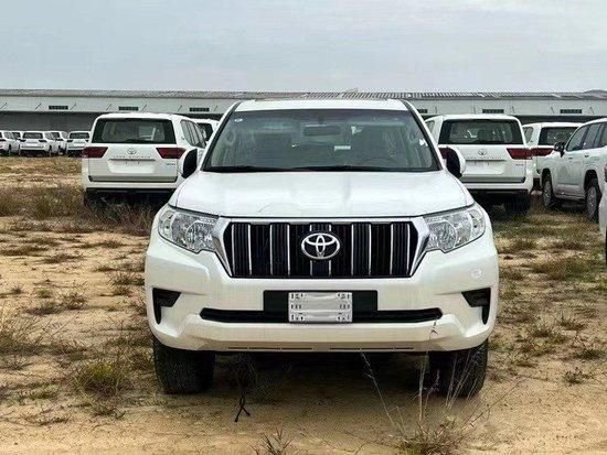 2023款国六丰田4.0普拉多TXL 63万