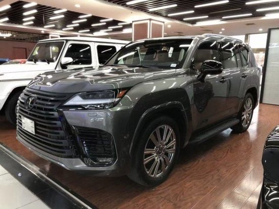 23款雷克萨斯LX600四座VIP黑耀版直降价