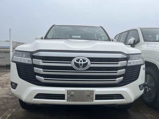 2023款丰田酷路泽4000降价71万起出售