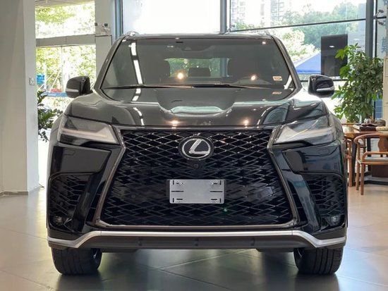 24款雷克萨斯LX600年底回款急出降30万