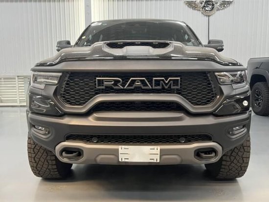 23款道奇公羊霸王龙现车价格崩盘80余万