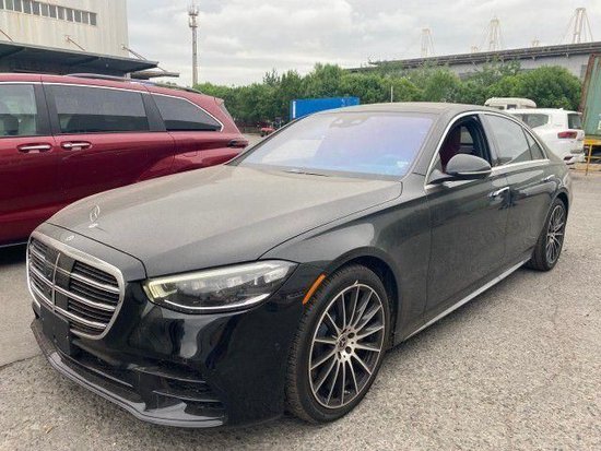 天津港2023款奔驰S500售价124万起