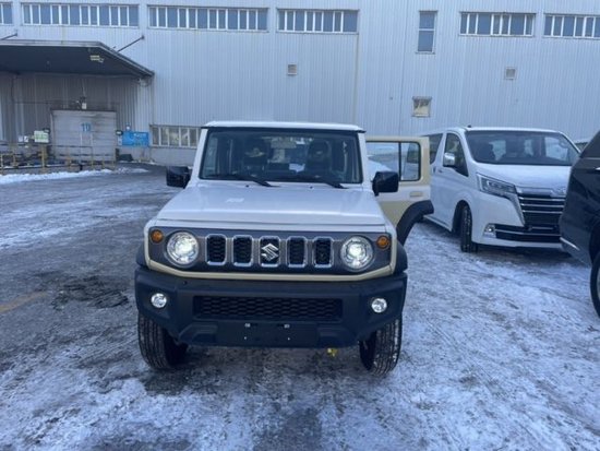 24款铃木吉姆尼1.5GLX五门自动20余万起