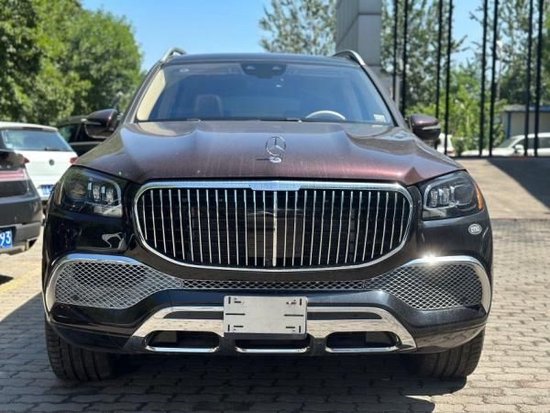 港口奔驰GLS600 双拼外观 现车优惠报价