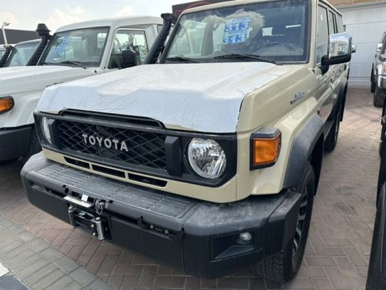24款丰田酷路泽LC76汽油版越野车底价售