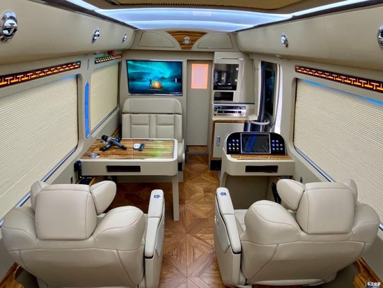 丰田考斯特现车报价12座考斯特价格配置