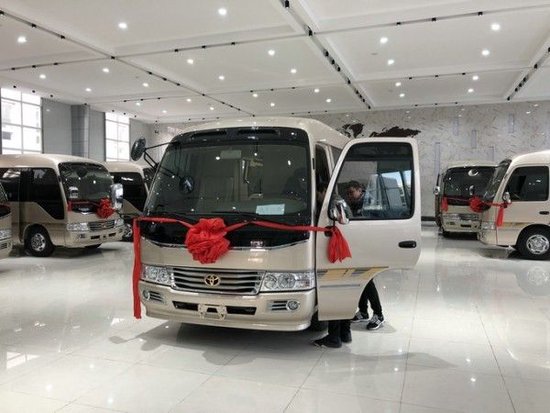 丰田考斯特(12座中巴) 北京厂家专卖店