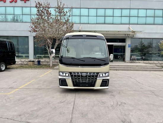 北京丰田考斯特4S店现车年底降价优惠中