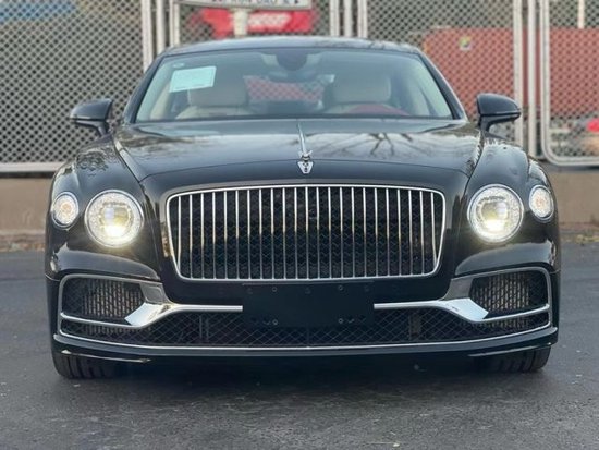 24款宾利飞驰4.0T现车价格内饰配置奢华