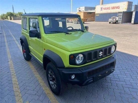 天津港口现款吉姆尼现车优惠中 配置讲解