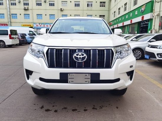 23款中东版霸道4000 TXL西安最低报价