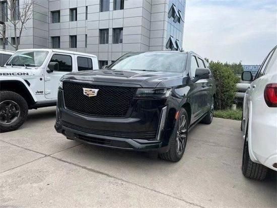 23款凯迪拉克凯雷德美系王者安全舒适