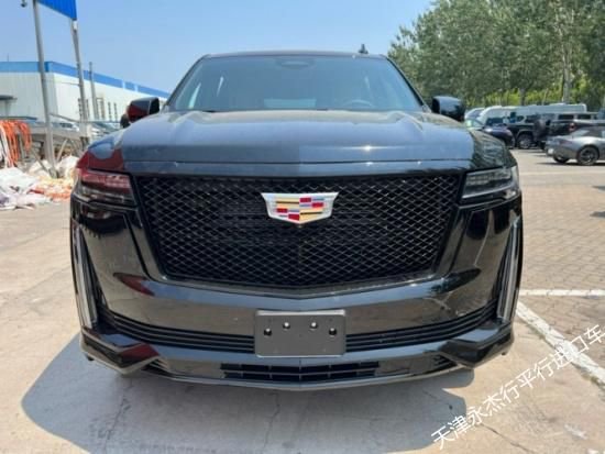 2023款凯迪拉克凯雷德3.0T柴油 6.2L汽油