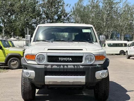 丰田FJ酷路泽4.0L 港口最新报价46万起
