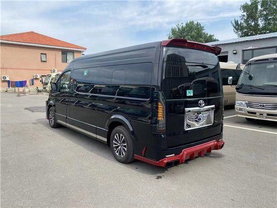 黑色丰田海狮七座商务定制天津港报价