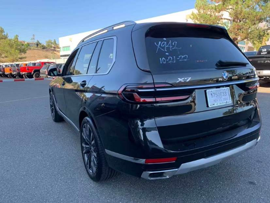 2023款宝马X7港口现车批发最低报价配置