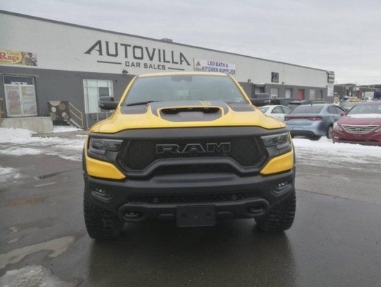 首批现车到港23款道奇霸王龙浩劫版