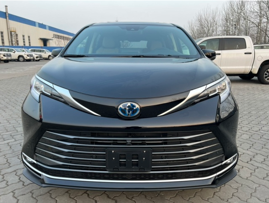 23款丰田塞纳2.5L油混 四驱LTD特价62万