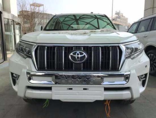 18款中东版霸道4000 高端配置动力磅礴