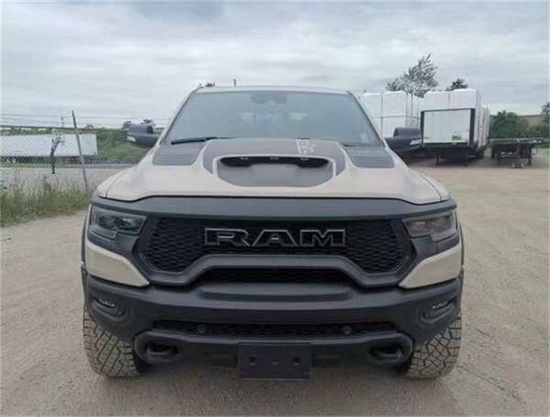 2022款道奇霸王龙6.2排量现车110万起售