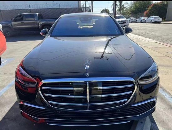 22款奔驰S500现车颜色全配置表报价行情