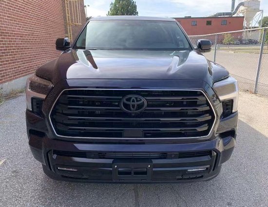 丰田红杉3.5T 港口最新报价行情98万起