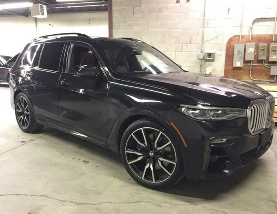 2021款宝马X7调整100万速提分期更优惠