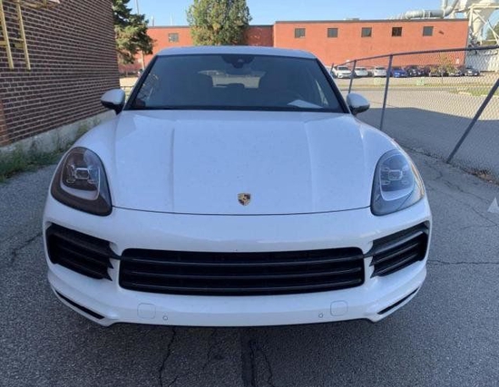 23款保时捷卡宴铂金版平行进口九十多万