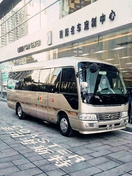 丰田考斯特11座商务舱价格 高端接待车