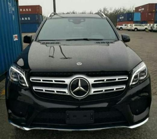 2018款奔驰GLS450现车 冰点钜惠价格下调