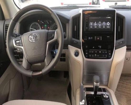 19款中东版丰田酷路泽4000最新进口消息