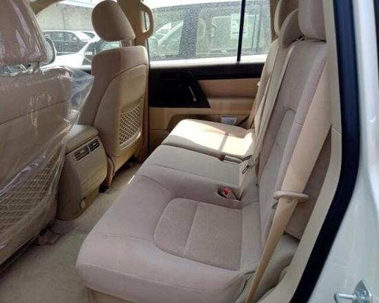 19款中东版丰田酷路泽4000最新进口消息