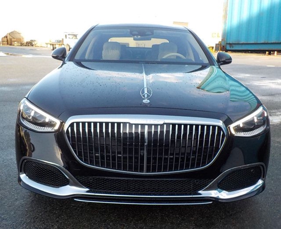 奔驰迈巴赫S580 引领顶峰座驾现车在售