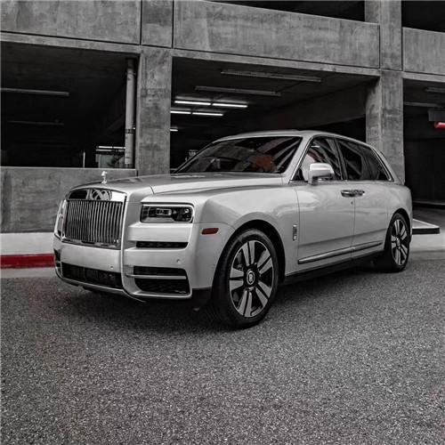 20款劳斯莱斯库里南四驱豪华尺寸SUV畅销