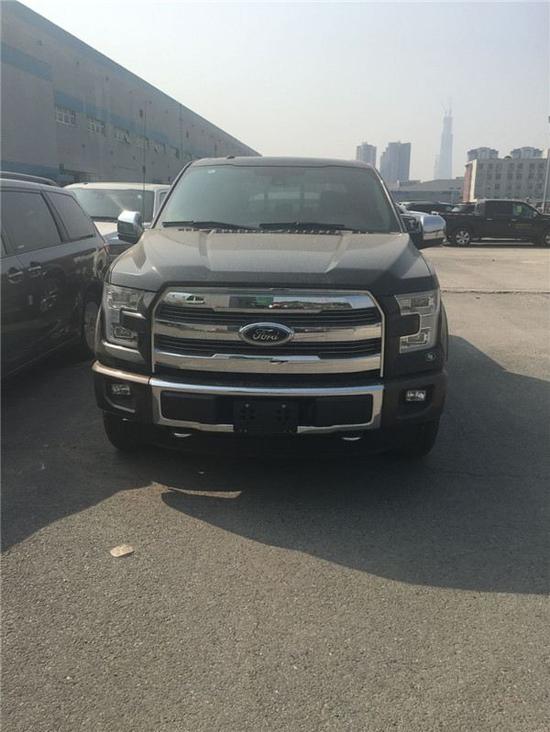 2017款福特猛禽F150国王牧场版控制世界