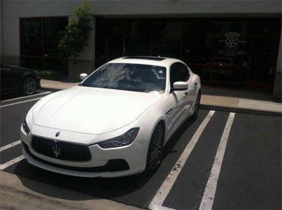 美规版玛莎拉蒂吉博力现车炫酷小跑车