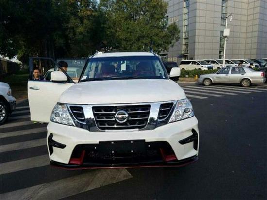 17款尼桑途乐,酷路泽之后的沙漠越野之王,v8动力,无所畏惧【汽车时代