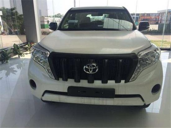 2017丰田霸道2700 中东丐版应有尽有