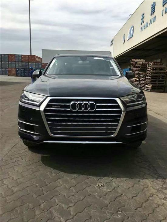 奥迪Q7报价配置优惠进口奥迪Q7火爆登场