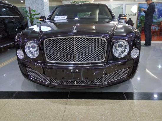 2017款宾利慕尚全新驾临充满了力量感