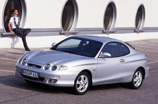 2001款蓝旗亚THESIS