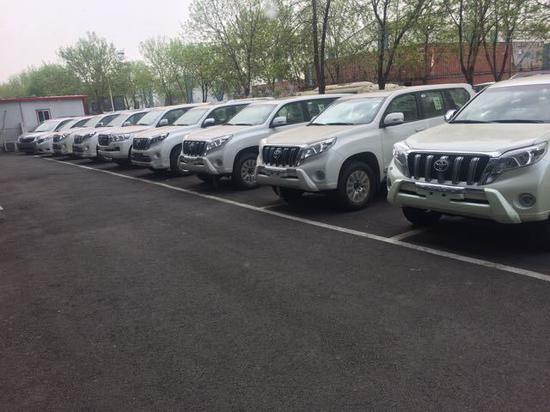 中东丰田霸道2700越野王 普拉多现车报价